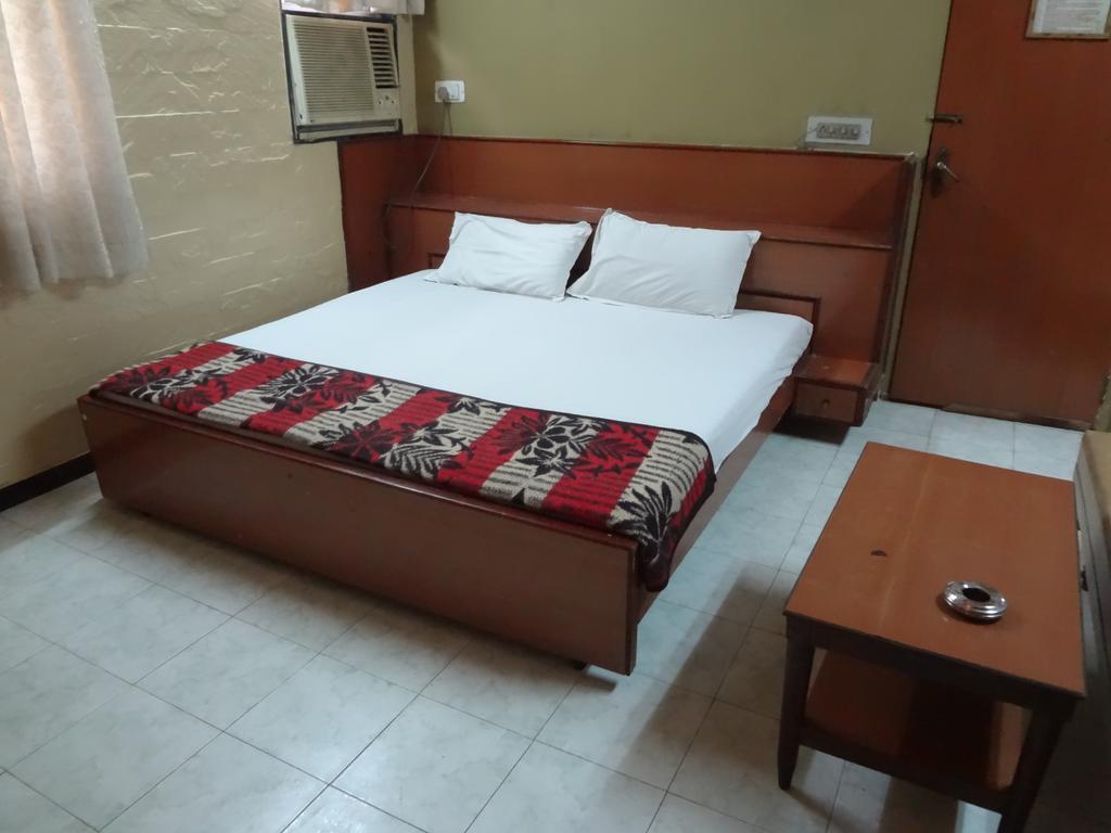 Hotel Happy Home Mumbai Exterior foto