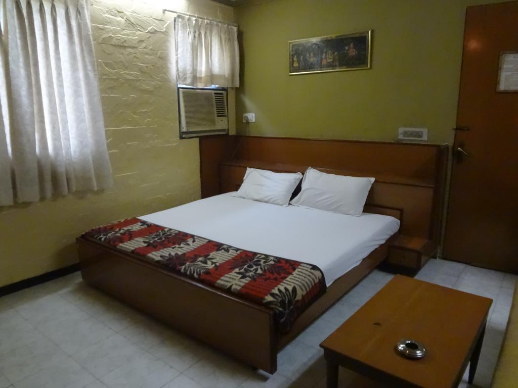 Hotel Happy Home Mumbai Exterior foto