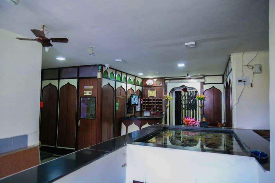 Hotel Happy Home Mumbai Exterior foto