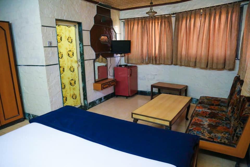 Hotel Happy Home Mumbai Exterior foto